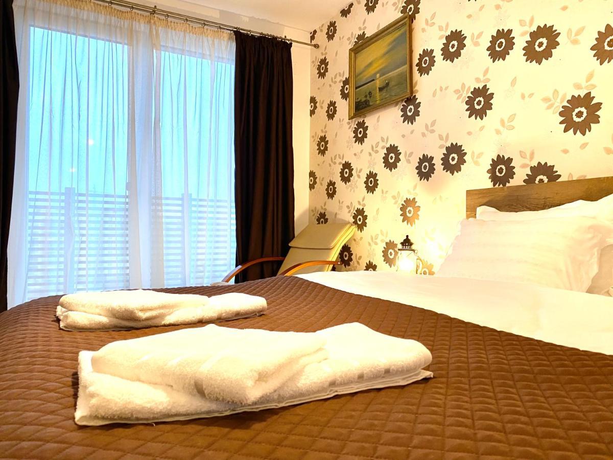 Urban Guesthouse Brasov Exterior photo